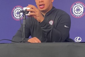 泰倫盧：我們計劃就是讓約基奇單打，切斷他傳球，但沒想到他能砍55分??