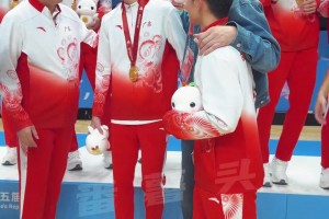 ??這誰頂?shù)米“。√珟浟税桑? >
                                        </div>
                                    </div>
                                                                        <div   id=