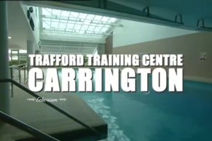 這是誰(shuí)的青春？03/04賽季曼聯(lián)的訓(xùn)練片段！年輕的C羅！