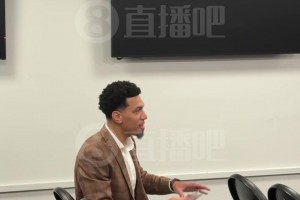 來自前隊友惡搞??鐵林提問斯普利特：我是怎么教你當(dāng)教練的？