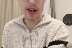 李月汝曬搞怪視頻：你眉目如當(dāng)年，流轉(zhuǎn)我心間??